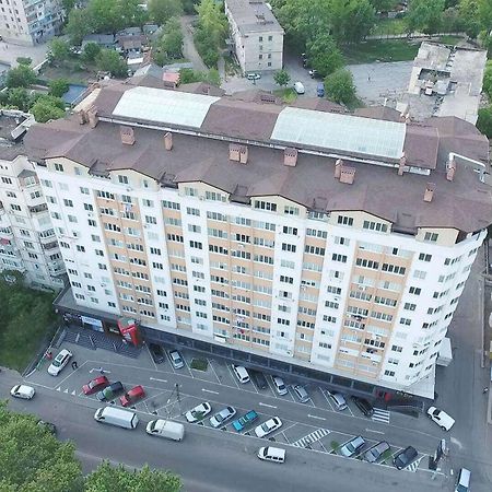 Airport Apartments Taxi Kischinau Exterior foto